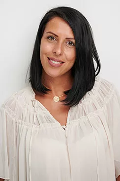 Arbenita Rezeptionist im Team Dr. Dipsche und Kollegen